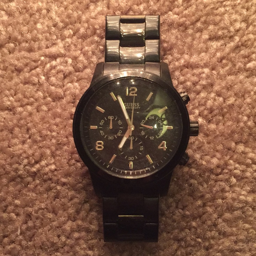 Guess Watch